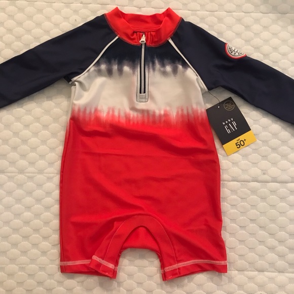 Baby Gap swimsuit rashguard - Picture 1 of 2